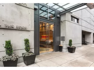 Photo #1: 21140819 Listing 