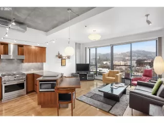 Photo #4: 21140819 Listing 