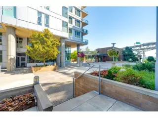 Photo #4: 21141673 Listing 