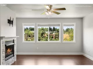 Photo #5: 21142056 Listing 