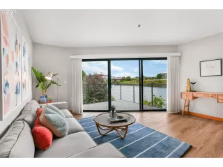 Photo #1: 21143159 Listing 