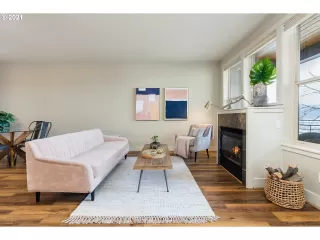 Photo #1: 21144490 Listing