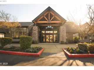 Photo #6: 21144585 Listing