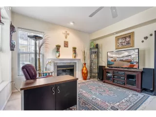 Photo #6: 21144917 Listing 