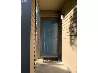 Photo #2: 21145760 Listing