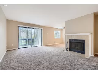 Photo #4: 21145760 Listing