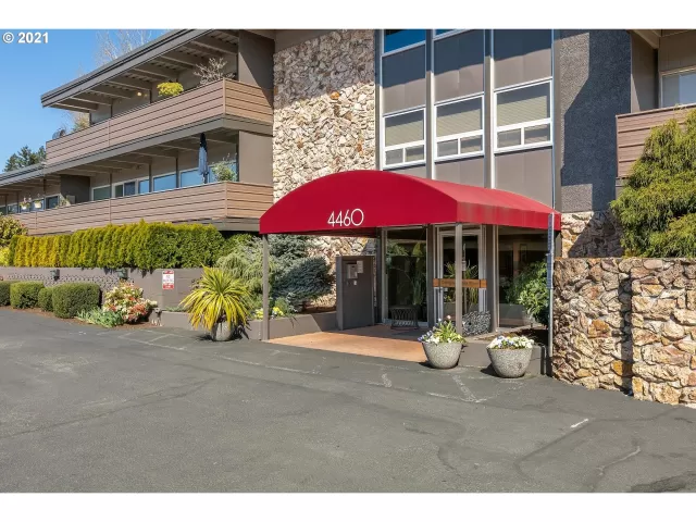 MLS: 21146483 Condo For Sale