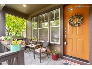 Photo #5: 21148355 Listing