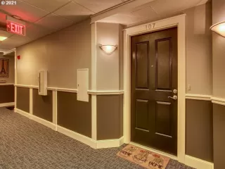 Photo #1: 21149068 Listing