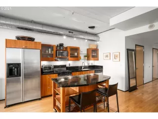 Photo #6: 21149201 Listing 