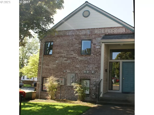 MLS: 21149912 Condo For Sale