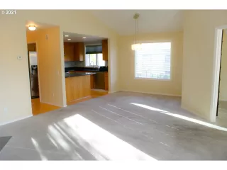 Photo #2: 21149912 Listing