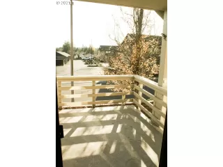 Photo #4: 21149912 Listing