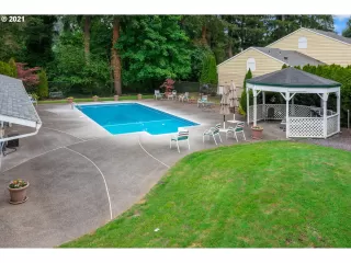 Photo #3: 21150007 Listing