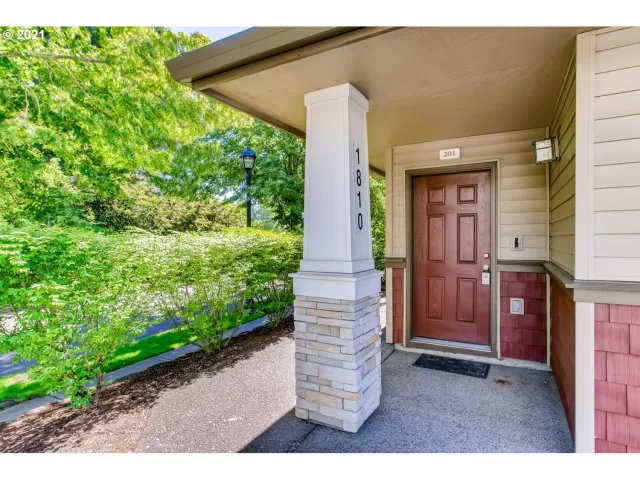 MLS: 21150082 Condo For Sale