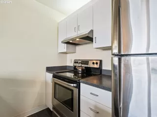 Photo #1: 21150194 Listing 