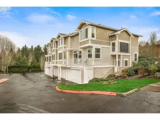 Photo #3: 21150349 Listing