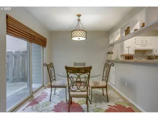 Photo #2: 21150464 Listing