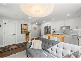 Photo #2: 21151240 Listing