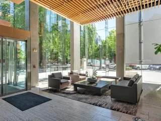 Photo #2: 21152096 Listing 