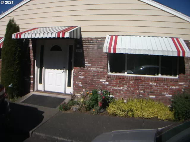 MLS: 21152361 Condo For Sale