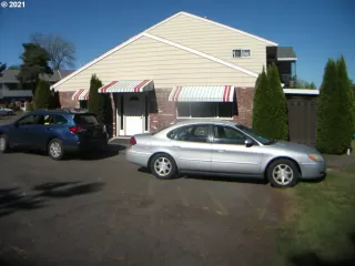 Photo #3: 21152361 Listing