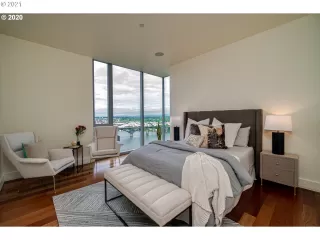 Photo #5: 21154473 Listing