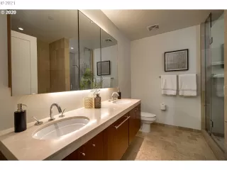 Photo #6: 21154473 Listing