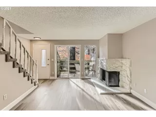 Photo #3: 21154648 Listing