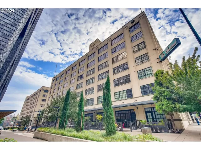 MLS: 21154937 Condo For Sale