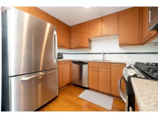 Photo #1: 21154952 Listing