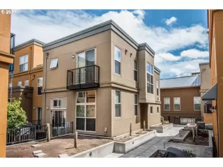 Photo #1: 21155064 Listing