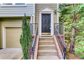 Photo #2: 21155127 Listing