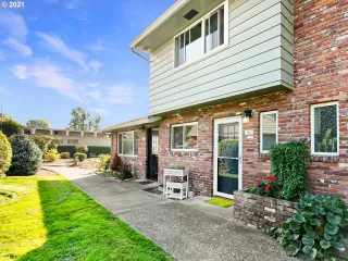 Photo #2: 21155454 Listing