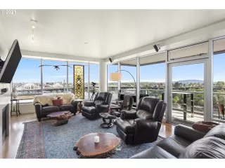 Photo #1: 21155638 Listing