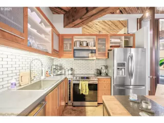 Photo #3: 21155641 Listing 