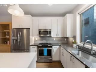 Photo #1: 21157033 Listing