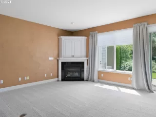 Photo #5: 21157211 Listing