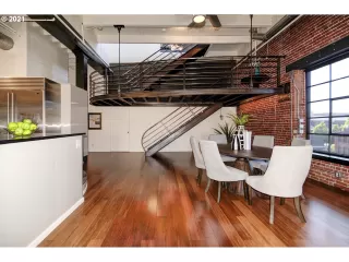 Photo #3: 21157707 Listing 