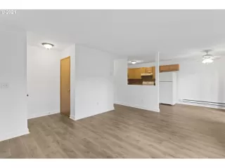 Photo #1: 21158254 Listing