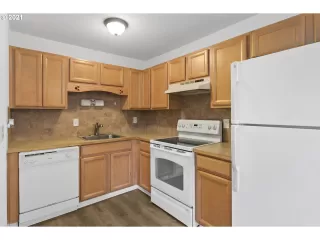 Photo #3: 21158254 Listing