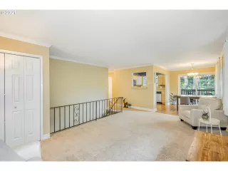 Photo #5: 21158285 Listing 