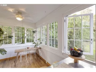 Photo #2: 21158878 Listing