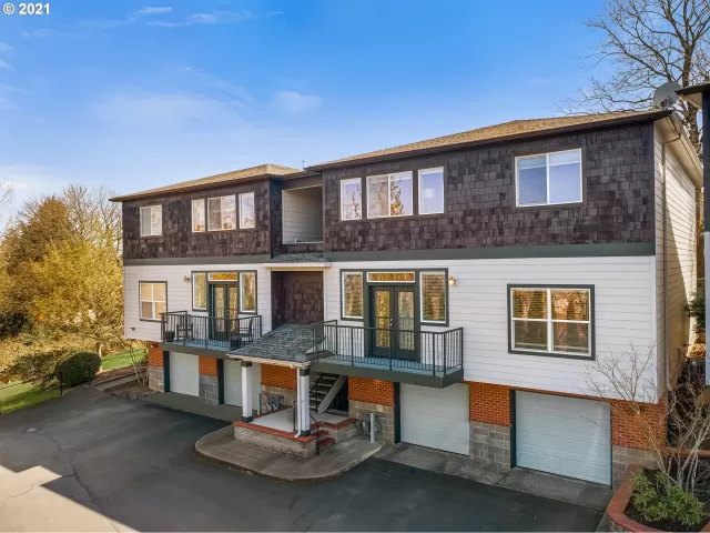 MLS: 21161032 Condo For Sale