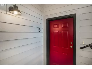 Photo #3: 21161032 Listing