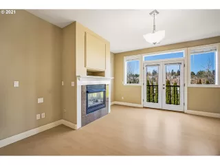 Photo #5: 21161032 Listing