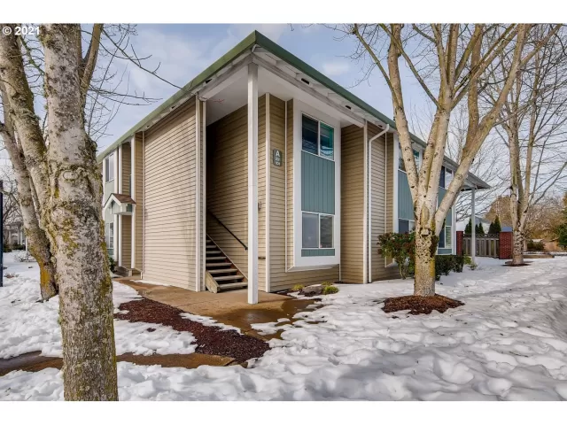 MLS: 21161485 Condo For Sale