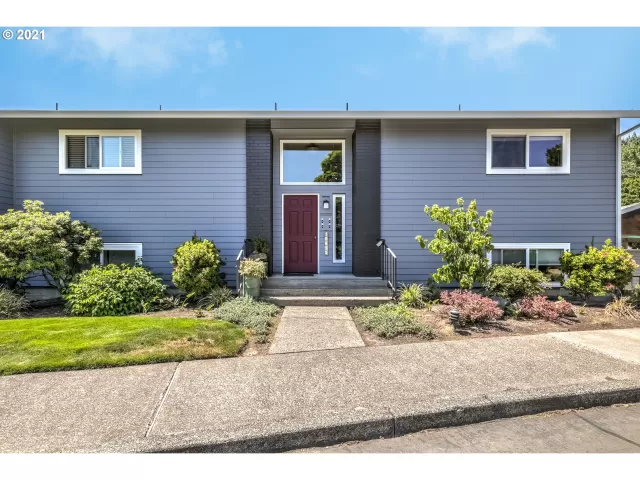 MLS: 21162044 Condo For Sale