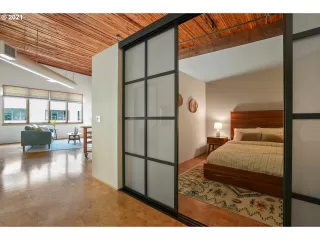 Photo #4: 21162249 Listing 