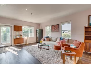 Photo #6: 21162282 Listing 